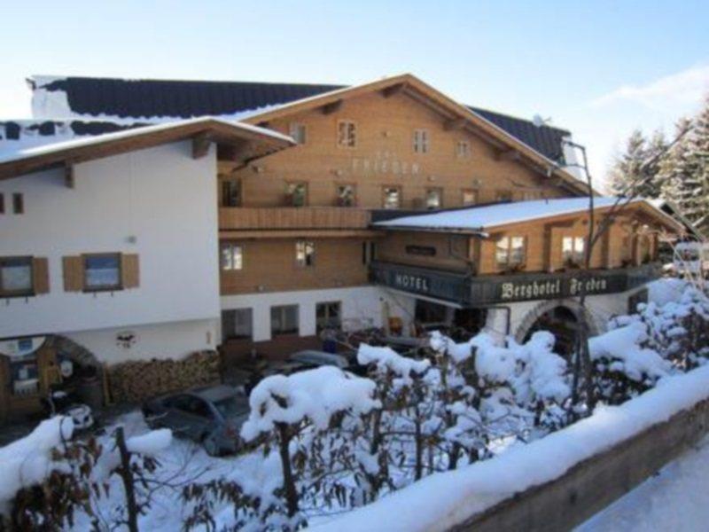 Frieden Das Alpine Panorama Hotel Hochpillberg Ngoại thất bức ảnh