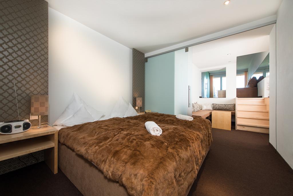 Frieden Das Alpine Panorama Hotel Hochpillberg Ngoại thất bức ảnh